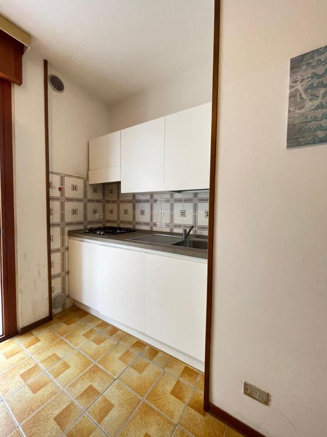 Condominio Union -Walterigato Apartments- Solo Per Famiglie- Lido di Jesolo Buitenkant foto